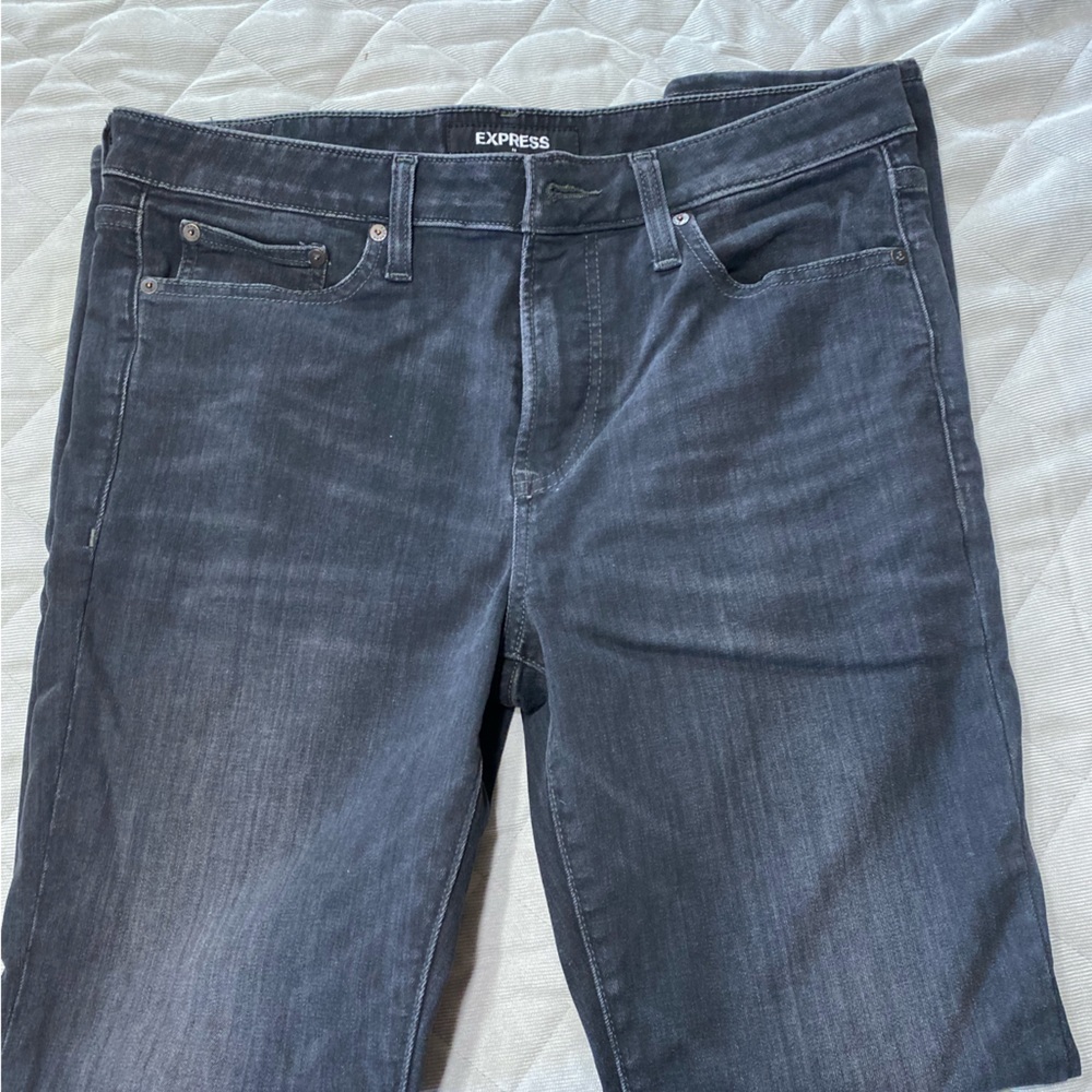 Mens black Express skinny hyper stretch jeans. Size 33x32
